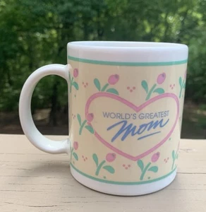 Great Mother’s Day Gift. White. Floral, “World's Greatest Mom” Ceramic Mug 3.75” - Imagen 1 de 4