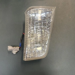2008-17 Lexus LX570 Hatch Reverse Light Housing Reverse Light 81671-60110 - Picture 1 of 9