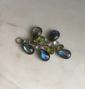 14K SOLID YELLOW GOLD HANGING LABRADORITE , TOPAZ, PERIDOT BRIOLETTES PENDANT - Picture 1 of 5