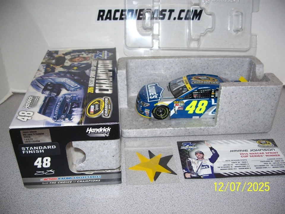 #48 Jimmie Johnson "7 Time Champions Lowes" 24/01 2016 acción Foto 1 de 1
