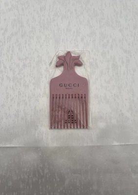 Peine de pelo Gucci Beauty (rosa) Foto 1 de 3