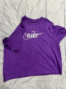 Nike DRI-FIT loose Fit Large Purple Big Girl T-shirt - Picture 1 of 2