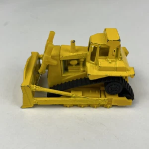 Hot Wheels Yellow 1979 CAT Bulldozer 1:64 041422DMT2-A7 - Picture 1 of 6