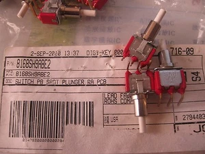 1x 8168SH9ABE2 Pushbutton Switches ON-MOM SPDT R/A PCB - Picture 1 of 1