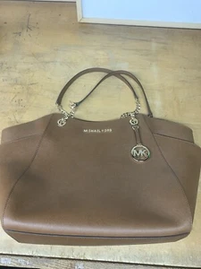 MICHAEL KORS Jets Set Travel XL CHAIN LEATHER SHOULDER TOTE BAG - Picture 1 of 4