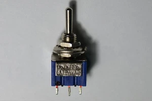 Quality Mini Toggle Switch 3 Way On Off On 6A 125VAC 6 Pin 4 Guitar Bass Pickup - Picture 1 of 5