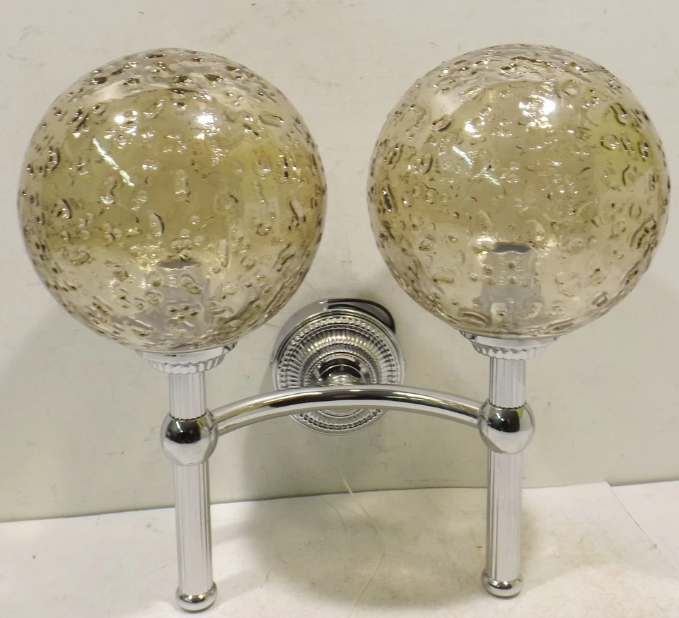 Bella come Nuovo HONSEL Lampada da Parete Tipo 24472 Con 2 Sfera di Vetro - Immagine 1 di 4