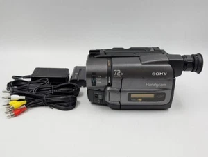 Sony CCD-TRV425 Handycam Video Camcorder 8mm Video Used From JAPAN - Picture 1 of 9