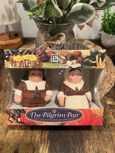 Publix® Encore Edition The Pilgrim Pair  Salt & Pepper Shaker Year 2002 Edition - Picture 1 of 9