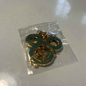 Prendedor Hong Kong Disneyland Project Team dragón verde Walt Disney llavero - Imagen 1 de 3