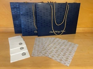 Exklusive 2025 Disney Disneyland Club 33, 3 Geschenktüten, 3 Taschentücher, 3 Servietten - Bild 1 von 5