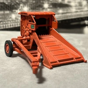 Ertl Allis Chalmers Roto-Baler diecast farm replica collectible toy 1/43 Scale - Picture 1 of 9