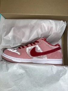 Size 10.5 - Nike Dunk Low SB x StrangeLove Valentines Day - Picture 1 of 6