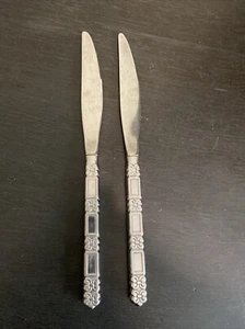 Lot Of 2 replacement Oneida Madrid  Accent Stainless Dinner Knife 9.5” - Picture 1 of 6