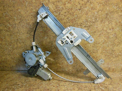 Motor ventana eléctrica lateral pasajero trasero derecho Nissan Máxima I30 con regulador Foto 1 de 2