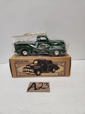 Camioneta Ford 1951 Ertl Collectibles vehículo de metal fundido a presión 1998 Foto 1 de 4