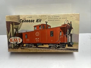 KMT O Gauge SL-SF 126998 Caboose Rojo - Imagen 1 de 7