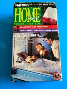 New-Lorex  Home Security Indoor/Outdoor wired  Siren Strobe/w cable, - Picture 1 of 2