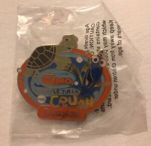 Finding Nemo TURTLE TALK WITH CRUSH PIN Disney Pixar Dory AAA Vacations Promo
