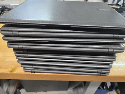 Lot of 10 Acer Aspire One Cloudbook 11 AO1-131 Celeron N3050 2GB 32GB NO / OS - Image 1 of 4