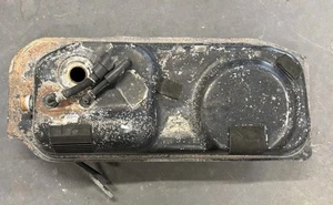 Datsun 280Z 1977 tanque de combustible de gasolina - listo para restauración - necesita hervido #1-C2 - Imagen 1 de 7