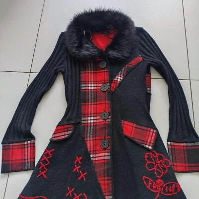 Casaco feminino STELLA tamanho MED - Estilo lindo - Novo com etiquetas - ESTILO TRICÔ - Imagem 1 de 4