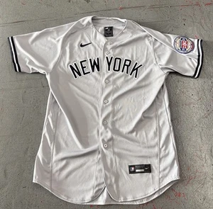 Derek Jeter Nike Gray 2020 Hall of Fame Induction Jersey Authentic #2 Size XL/48 - Picture 1 of 9