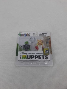 Disney The Muppets Formal Kermit And Formal Piggy - Picture 1 of 1