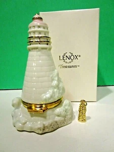 LENOX LIGHT IN THE HARBOR TREASURE BOX sculpture NEW n BOX Lighthouse with CHARM - Picture 1 of 6