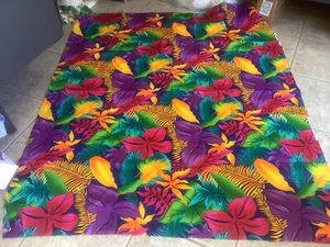 Vintage ALEXANDER HENRY LARGE MOTIF COLORFUL TROPICAL FLOWERS Cotton Fab 1.25 yd - Picture 1 of 2
