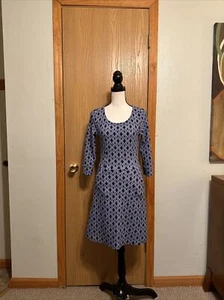 Kleid 41 Weißdorn XS blau-weiß mit geometrischem Print 3/4 Arm A-Linie mit Taschen - Bild 1 von 5