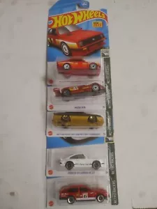 2023 Hot Wheels Retro Racers #1, #4, #5, #8, #10 - Bild 1 von 18