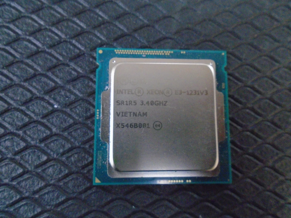 Intel SR1R5 Xeon Processor E3-1231V3 3.40 GHz  - Image 1 of 1
