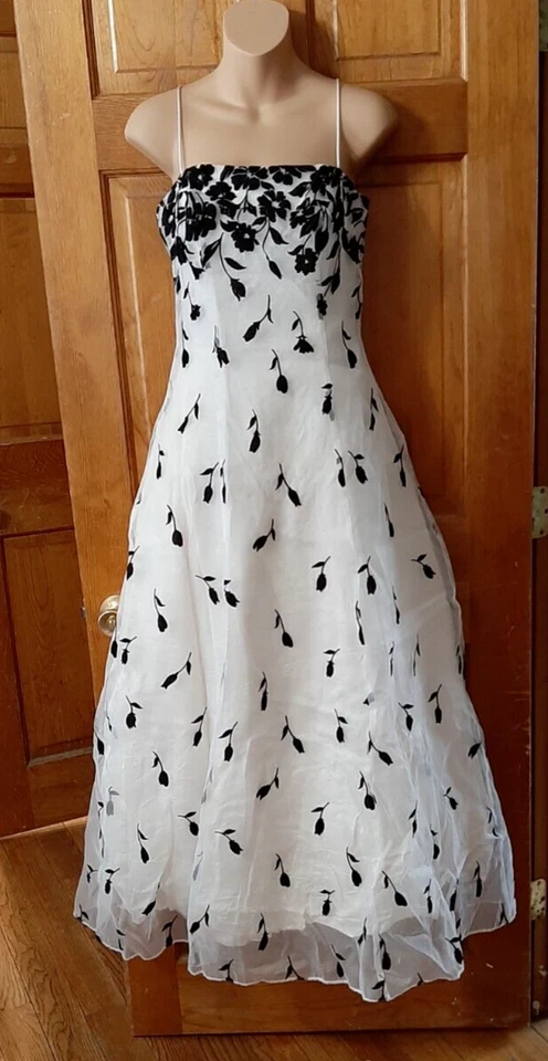 Маскарад черный белый вечер выпускного вечера официальное платье полная длина платье размер 5/6 - Изображение 1 из 4