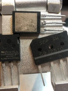 2 x IXGR40N60C2D1 Isoplus247 Transistor 600V 56A + Gleichrichter GBJ 2510 - Bild 1 von 3