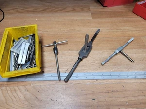 LOT OF ASSORTED TAPS 10-24 - 1/2-13 W/ HANDLES - Picture 1 of 3