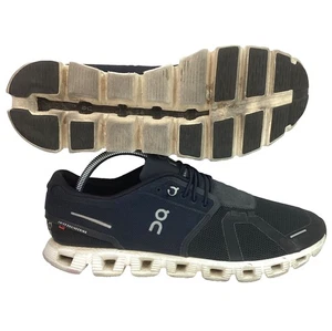 On Cloud 5 - Men's Size 10.5 - Black & White - Low Running Shoes - 59.98919 - Picture 1 of 9