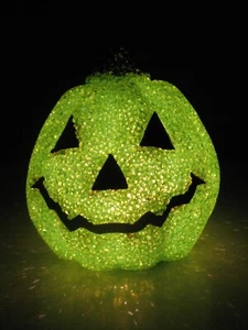 Neongrün beleuchtete Jack O Laterne Kürbis geschmolzen Kunststoff Popcorn Halloween - Bild 1 von 6