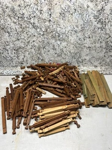 Lincoln Logs Wood Building Set Huge Vintage Old Antique Roofs Flat Square Lot - Picture 1 of 15