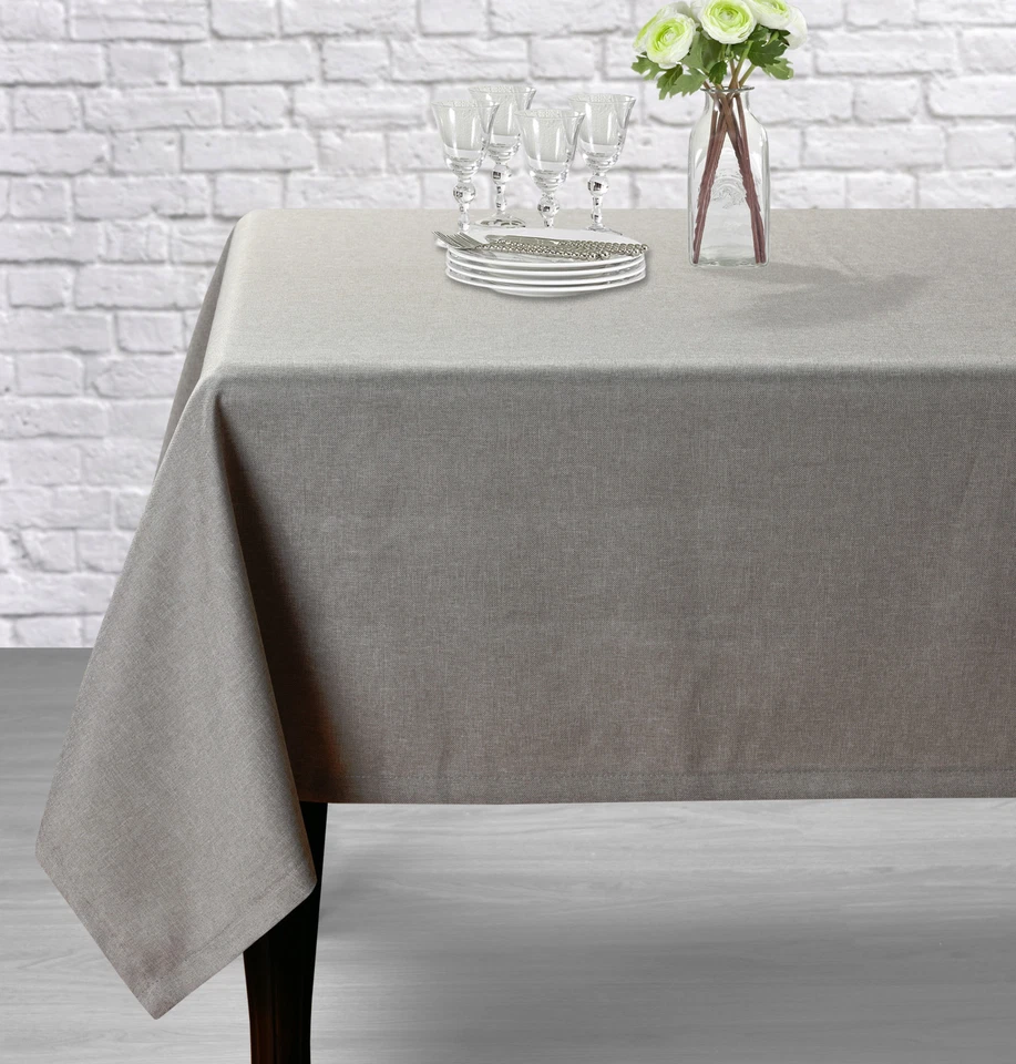 Aiking Home Classic Woven Fine Table Cloth-Size 52"x 70" - Image 1 of 1