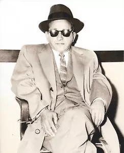 SAM GIANCANA 8X10 PHOTO MAFIA ORGANIZED CRIME MOB MOBSTER PICTURE - Picture 1 of 1