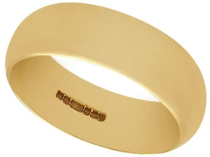 Vintage 9 ct Yellow Gold Wedding Ring - Picture 1 of 9