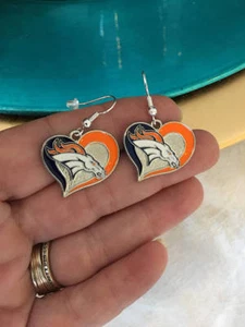 Denver Broncos Football Team NFL Color Heart Charm Silver Dangle Earrings - Picture 1 of 4