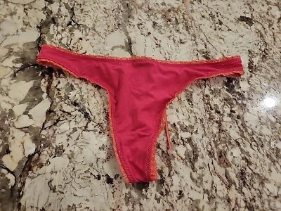 Calcinha fio dental True Vintage Victorias Secret SEXY LITTLE THINGS lisa com cadarço L - Imagem 1 de 3