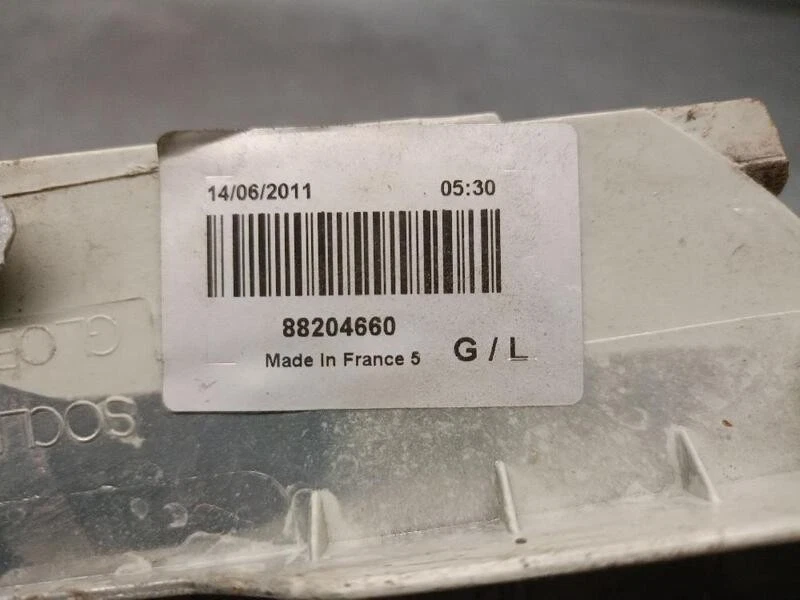 88204660 faro anteriore sinistro per RENAULT MEGANE I (BA0 1 ) 1.6 1995 5489728 - Immagine 1 di 4