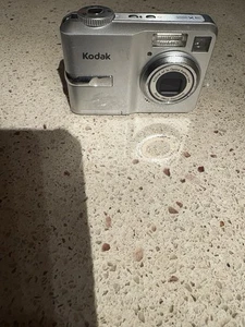 Kodak EasyShare C633 fotocamera digitale compatta argento - non testata - Foto 1 di 4