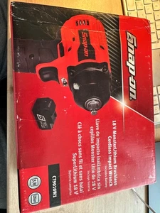 Snap on CT9010W1 3/8 cordless impact gun - Picture 1 of 9