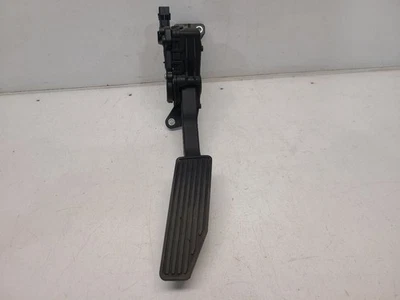 2007 Hummer H3 (3.7L / AT / AWD) Accelerator Pedal - DBW / Drive By Wire - Image 1 of 4