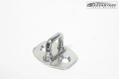 GMC YUKON 2015-2025 CERRADURA PUERTA LADO IZQUIERDO O DERECHO PESTILLO PLACA GOLPEADOR OEM Foto 1 de 4