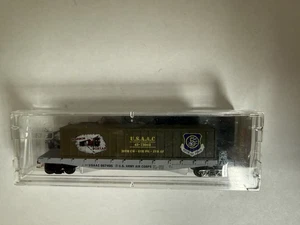 N Scale **WWII USAAC Flat Car, BOURBON BOXCAR** Container -Micro-Trains 04500510 - Picture 1 of 2